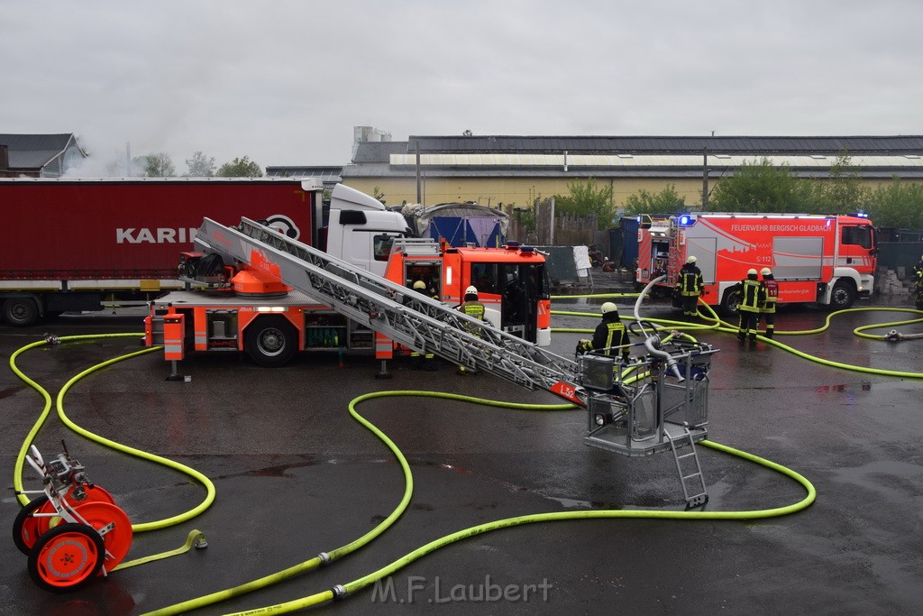 Feuer 4 Bergisch Gladbach Gronau Am Kuhlerbusch P201.JPG - Miklos Laubert